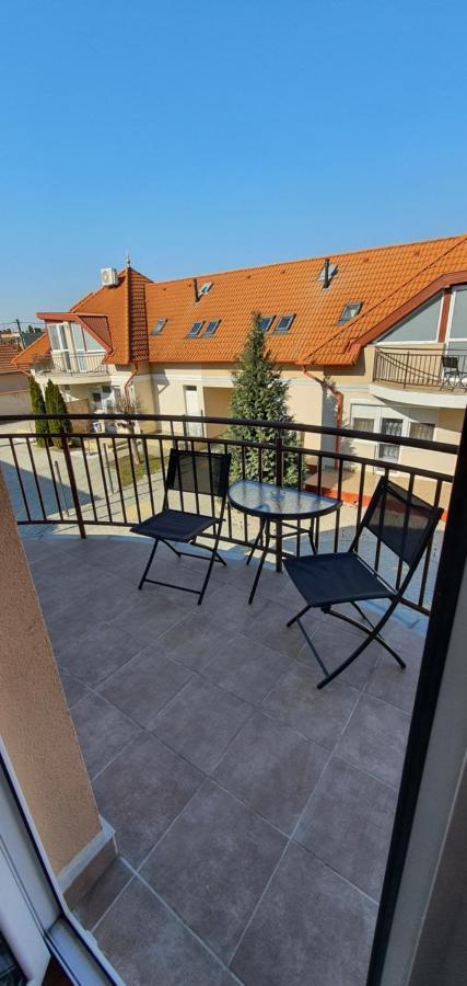 Aqua Oazis Apartman Hajdúszoboszló Eksteriør billede